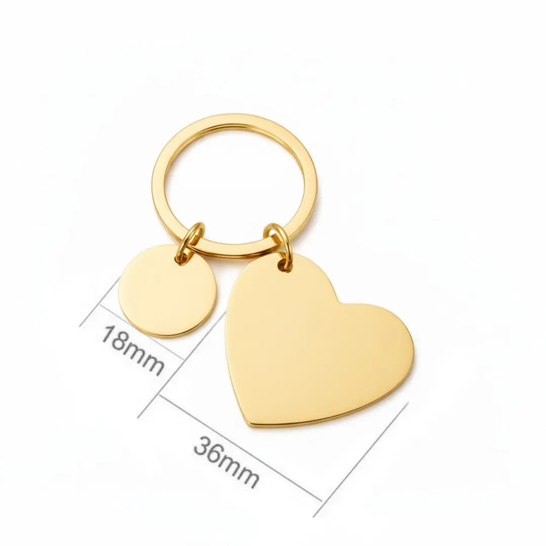 Chaveiro de coração dourado personalizado com pingente redondo, mostrando medidas de 18 mm e 36 mm.